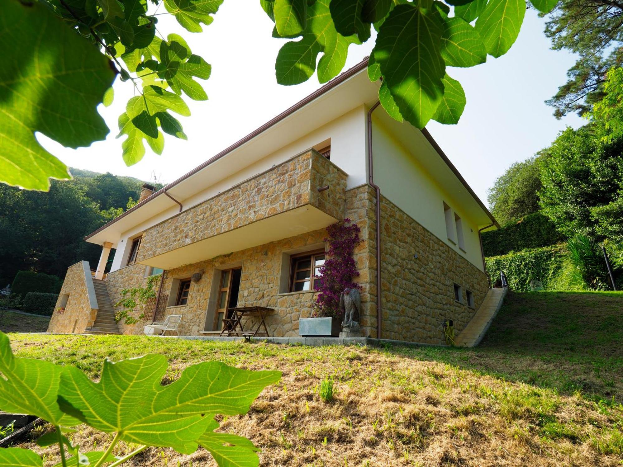 Loft 80 Mts En Un Entorno Natural. Mieres  Exterior photo